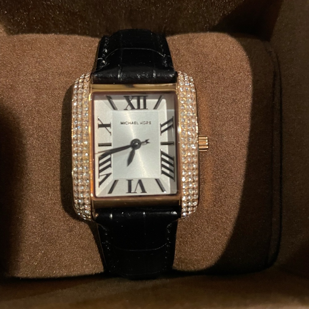 Michael Kors Watch: Rose Gold/ Black Leather Strap